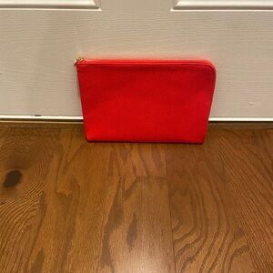 🧡 ‘a new day’ red zippered clutch